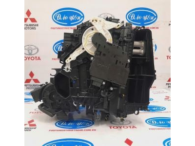 Hộp Dàn Lạnh Altis 2022 (Bản V) 87050-02T80