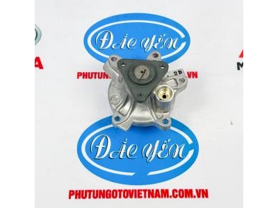 Bơm Nước Yaris 2014