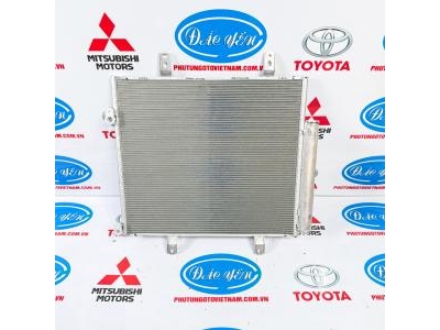 Dàn Nóng ( Dàn Ngưng Tụ ) Innova Cross 2023