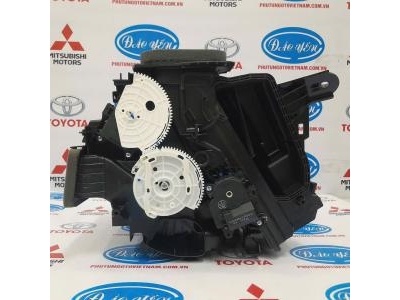 Hộp Dàn Lạnh Trước Fortuner 2014 87050-0K470