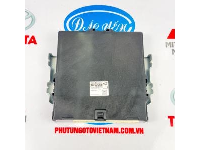 Hộp Ecu ( Hộp Đen ) Innova 2017 89661-F0670