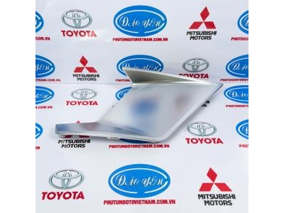 Ốp Xi Cản Trước Mitsu XForce 2024 62086B000P, 62087B000P