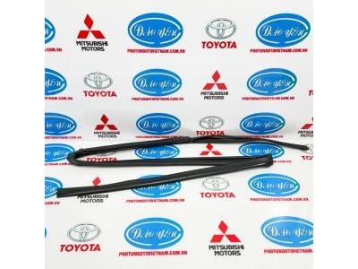 Ron Chặn Kính Sau Mitsubishi Attrage 2021 5735A481, 5735A482