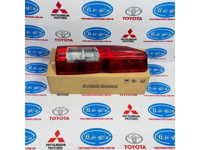 Đèn Hậu Toyota Hiace 2021 81551-0L020, 81561-0L020