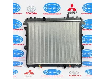 Két Nước Toyota Tsusho Innova 2011 TTC-16400-0C190