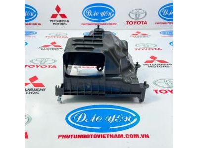Đế Dưới Bầu Lọc Gió Camry 2019 17701-F0050