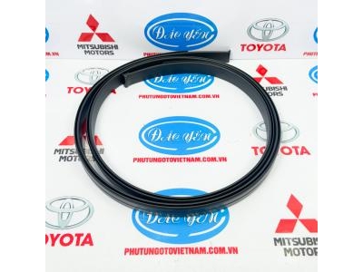 Chỉ Mui Innova Cross 2026 75552-VT040, 75551-VT040