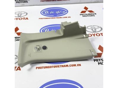 Ốp Bông Tăng Trụ Sau Hilux 2015 62511-0K360-B0