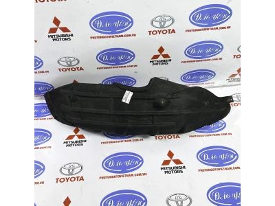 Lồng Vè Sau Corolla Cross 2020 65637-0A010, 65638-0A010