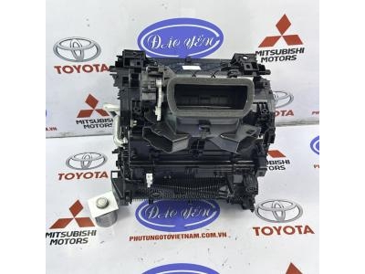 Hộp Dàn Lạnh Trước Camry 2022 87050-06B10