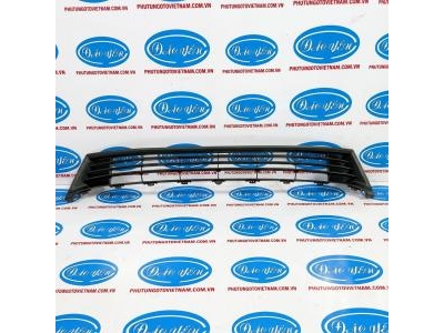 Lưới Cản Trước Toyota Altis 2014 53112-02630