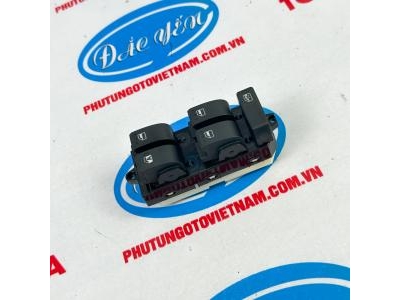 Công Tắc Bấm Kính Tổng Rush 2019 84820-BZ290