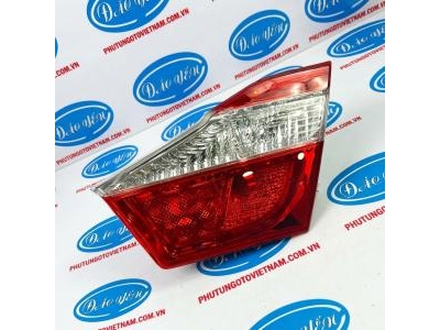 Đèn Cốp Camry 2012 81580-06470, 81590-06470