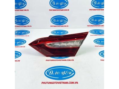 Đèn Cốp Toyota Camry 2020 81580-06700, 81590-06700