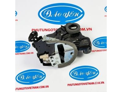 Khóa Ngậm Cửa Trước Land Cruiser 2021 69030-42221, 69040-42241