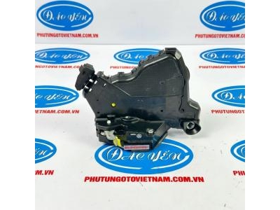 Khóa Ngậm Cửa Trước Hiace 2014 69310-26060, 69320-26050