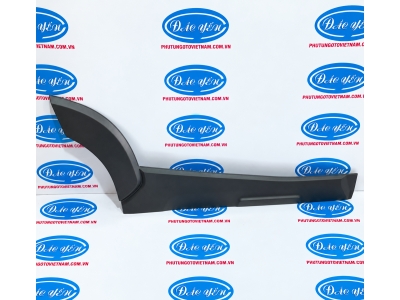 Ốp Cửa Sau Mitsubishi Xpander Cross 2021 5757A687, 5757A688