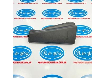 Nắp Trên Toyota Camry 2015- 2017 82662-33330