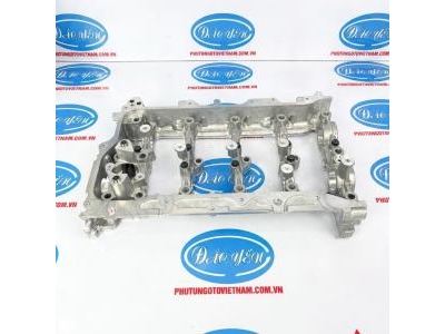 Nắp máy phần dưới (2.0) Toyota  Camry 2022 11103-24011