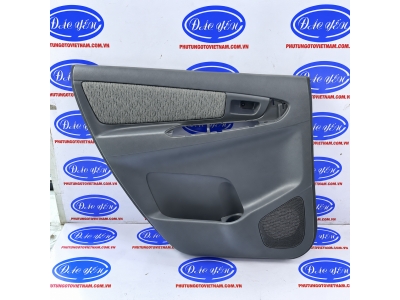 Tappi Cửa Sau Innova 2013 67630-0K080-B3, 67640-0K080-B3