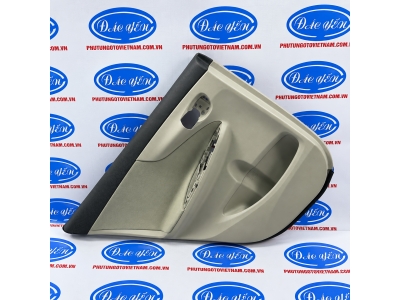 Tappi Cửa Sau Altis 2011 67630-02L50-E3, 67640-02L50-E3