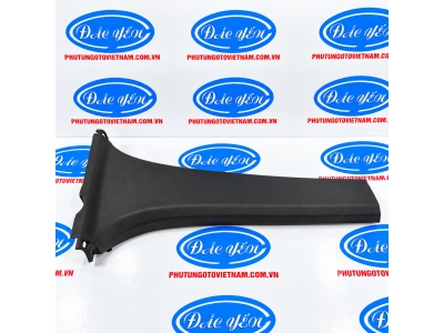 Ốp Bông Tăng Trụ Giữa Yaris Cross 2024 62413-BZ340-C0