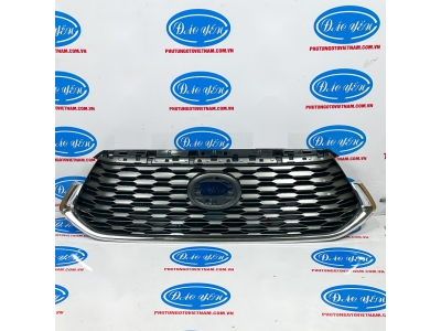 Mặt Galang ( Ca Lăng ) Innova Cross 2023 53100-VT900