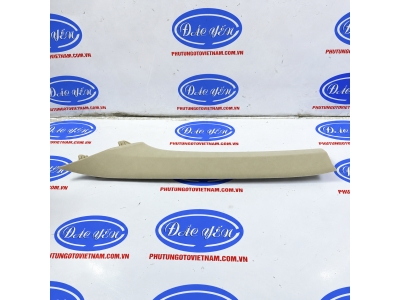 Ốp Bông Tăng Trụ Camry 2012 62220-06260-A0